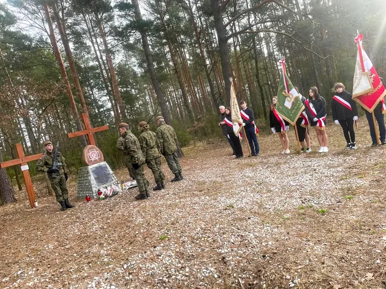 Wąsewo pamięta o "Żołnierzach Wyklętych" (zdjęcia)