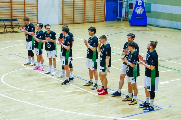 Sokół przegrał, lecz nie poddał się bez walki (zdjęcia)