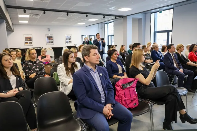 Konferencja o dwujęzyczności w Starej Elektrowni (zdjęcia)