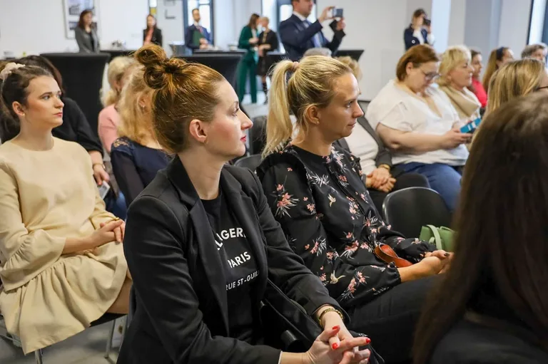 Konferencja o dwujęzyczności w Starej Elektrowni (zdjęcia)
