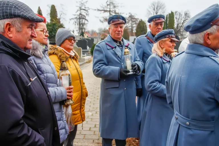105 lat "Osiemnastki": Wspomnienie poległych bohaterów (zdjęcia)
