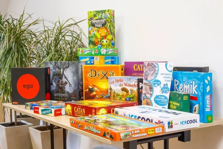 "Łap książkę i zagraj z nami" - rozrywkowa sobota w Bibliotece (zdjęcia)