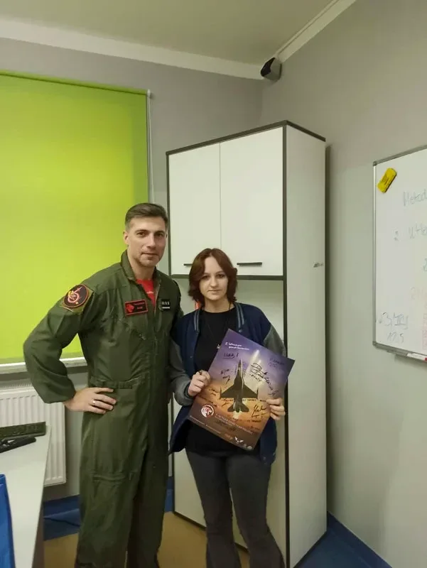 Pilot F-16 spotkał się z uczniami CSL Technikum Lotniczego w Nagoszewie (zdjęcia)