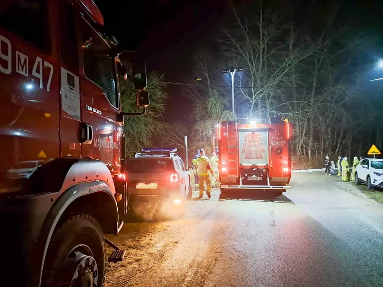 Strażacy walczą z powodzią w Małkini Górnej i Klukowie-Morgach (zdjęcia) 
