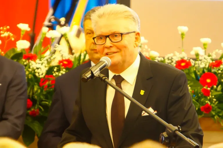 Powiat Ostrowski świętował srebrny jubileusz (zdjęcia)