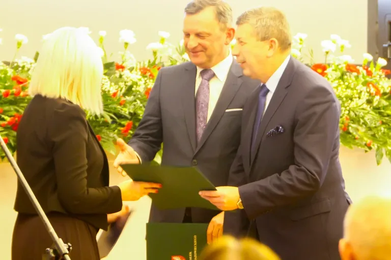 Powiat Ostrowski świętował srebrny jubileusz (zdjęcia)