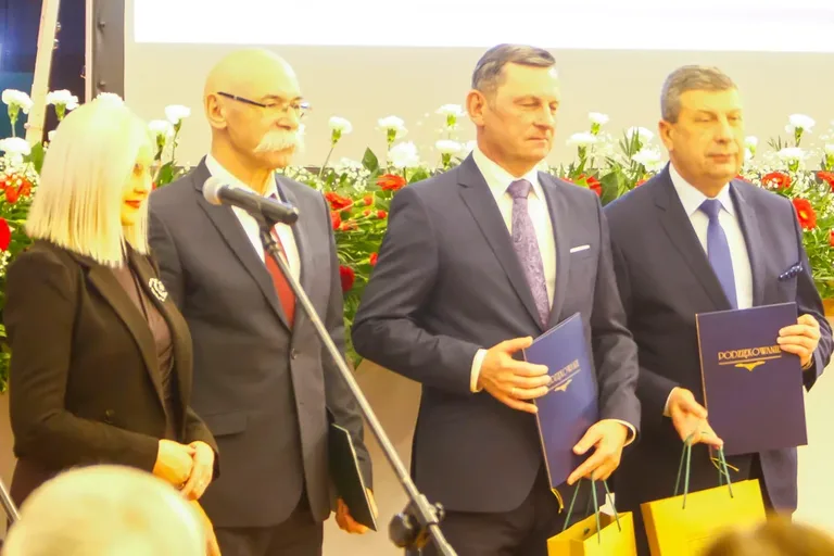 Powiat Ostrowski świętował srebrny jubileusz (zdjęcia)