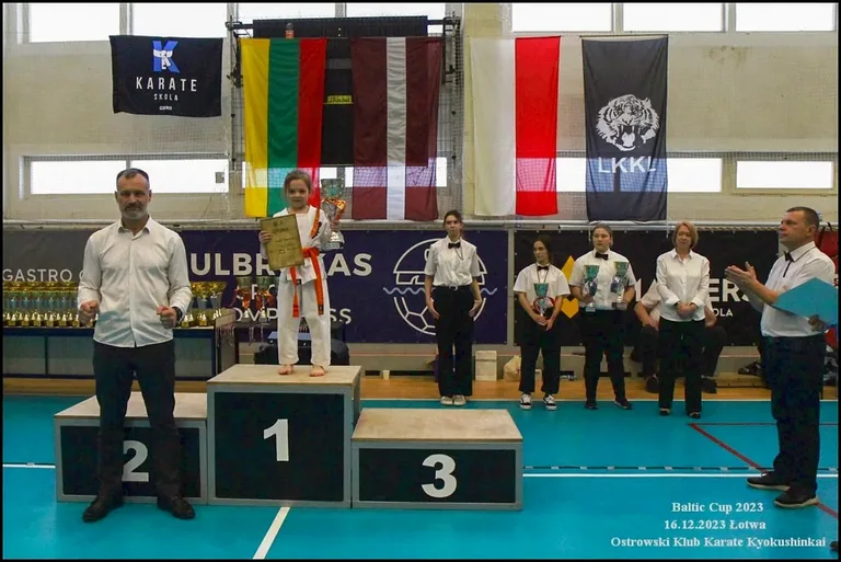 Siódemka naszych na podium (zdjęcia)