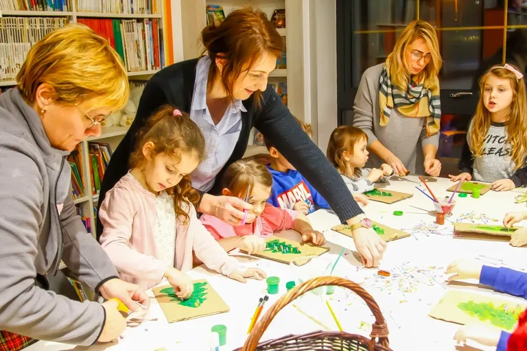 Magia świątecznej zabawy z Sówką Ostrówką (zdjęcia)