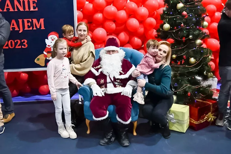 Tradycyjne spotkanie z Mikołajem w Broku (zdjęcia)