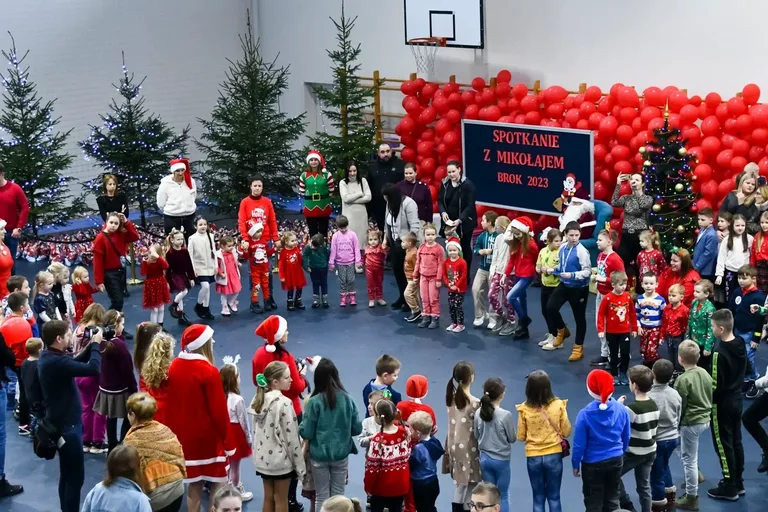  Tradycyjne spotkanie z Mikołajem w Broku (zdjęcia)