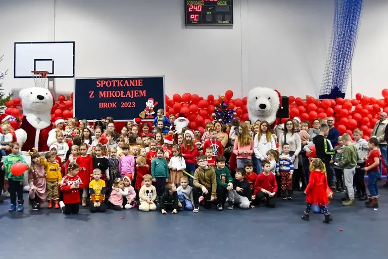  Tradycyjne spotkanie z Mikołajem w Broku (zdjęcia)