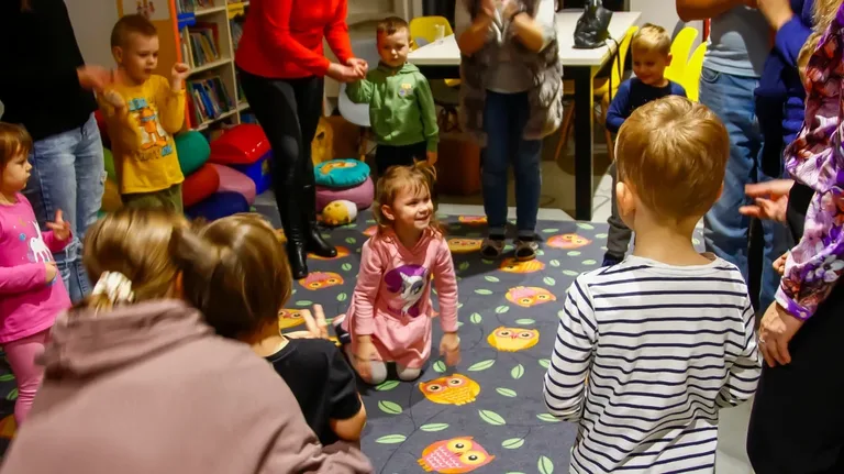 Dzieci świętowały Dzień Pluszowego Misia z Sówką Ostrówką (zdjęcia)