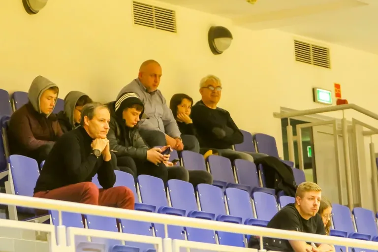 Wynik ostatniego meczu Sokoła nie ostudził entuzjazmu kibiców (zdjęcia)