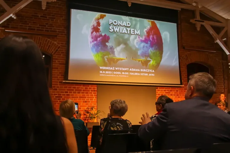 Ostrowskie Jatki znalazły się "Ponad Światem" przedwczorajszym wieczorem (zdjęcia)