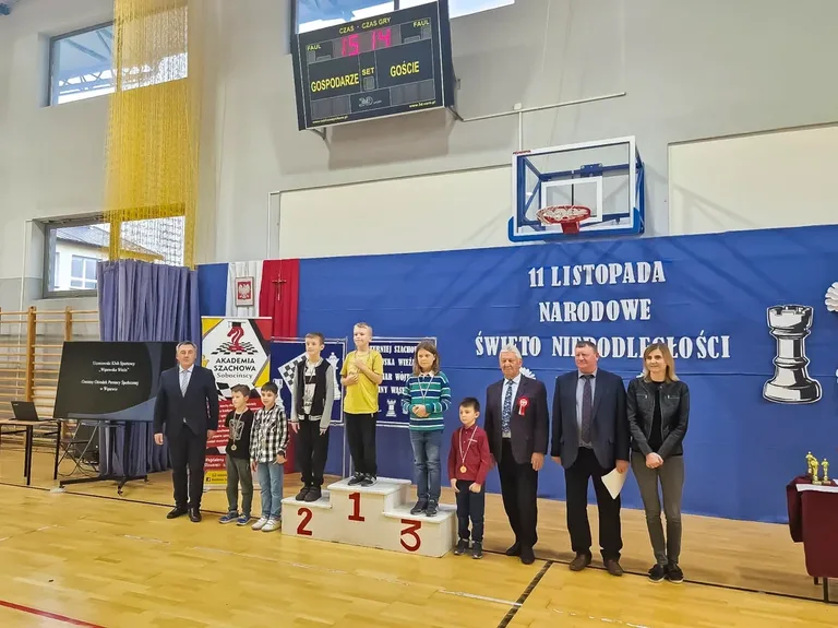 Szachowi patrioci uczcili Święto Niepodległości (zdjęcia)