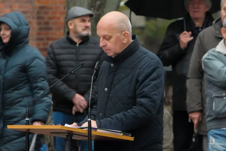 Płomień patriotyzmu płonął jasno podczas Obchodów Narodowego Święta Niepodległości w Ostrowi Mazowieckiej (zdjęcia)