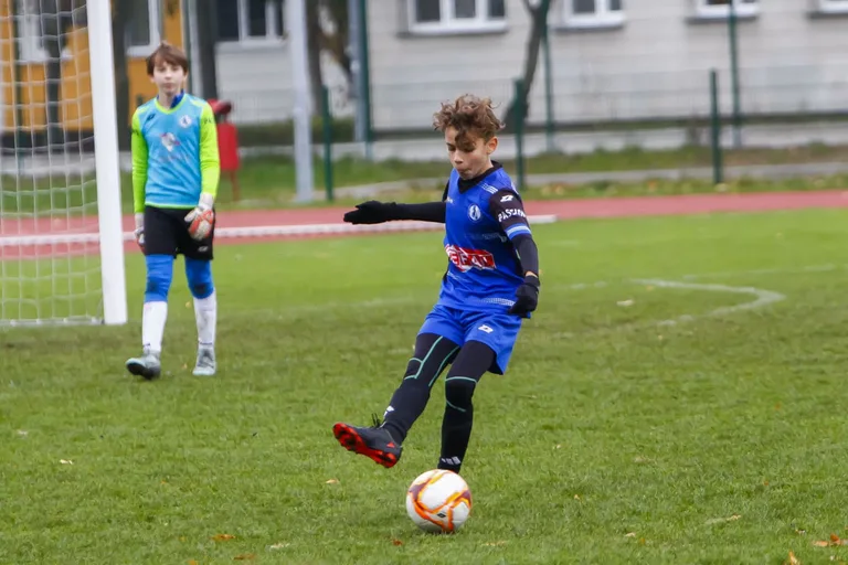 Rocznik 2011 FDP Ostrów Mazowiecka kończy ligę zwycięstwem (zdjęcia)