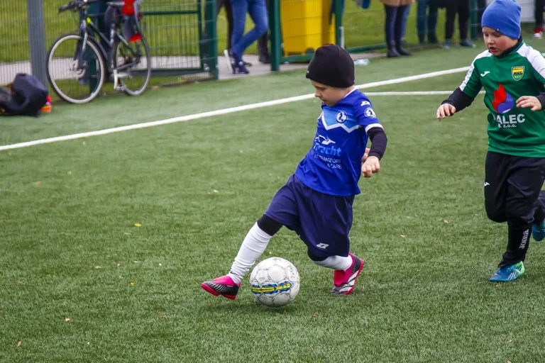 Domowe mecze ligowe młodych sportowców z rocznika 2016 (zdjęcia)