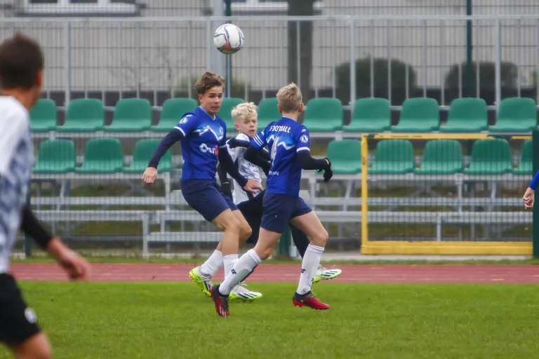 FDP Ostrów Mazowiecka i Olimp Ciechanów remisują 1:1 (zdjęcia)