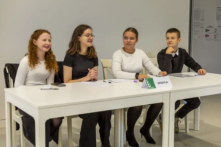 Powiat ostrowski stawia na debaty (zdjęcia)