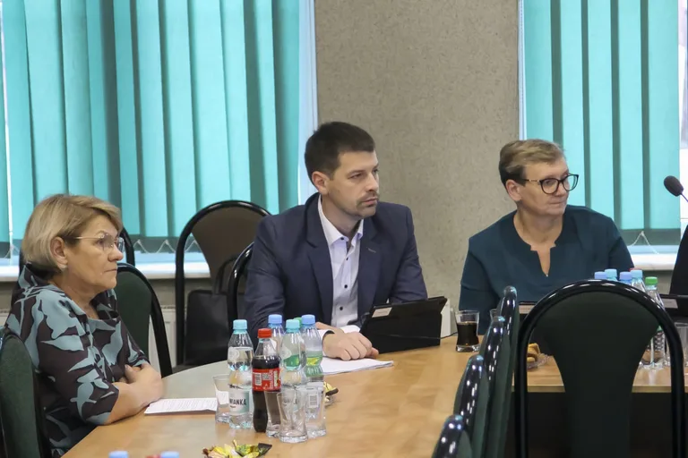 XLVI Sesja Rady Gminy Ostrów Mazowiecka (zdjęcia)