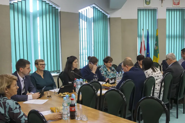 XLVI Sesja Rady Gminy Ostrów Mazowiecka (zdjęcia)