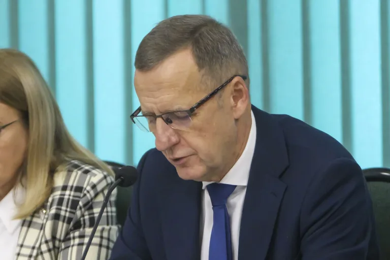 XLVI Sesja Rady Gminy Ostrów Mazowiecka (zdjęcia)