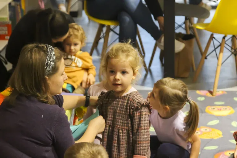 Powitanie jesieni z Sówką Ostrówką (zdjęcia)