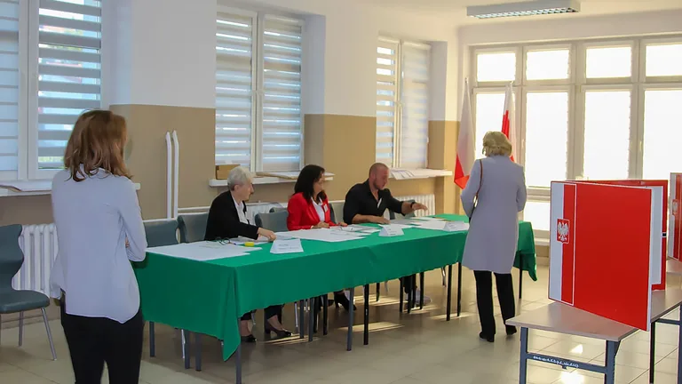 Oni już zagłosowali! (zdjęcia)
