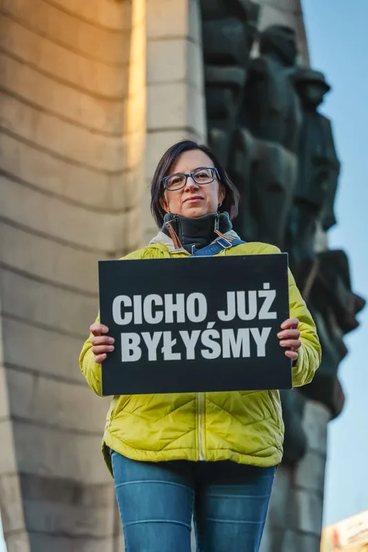 Plakaty "CICHO JUŻ BYŁYŚMY" w województwie mazowieckim (zdjęcia, wideo)