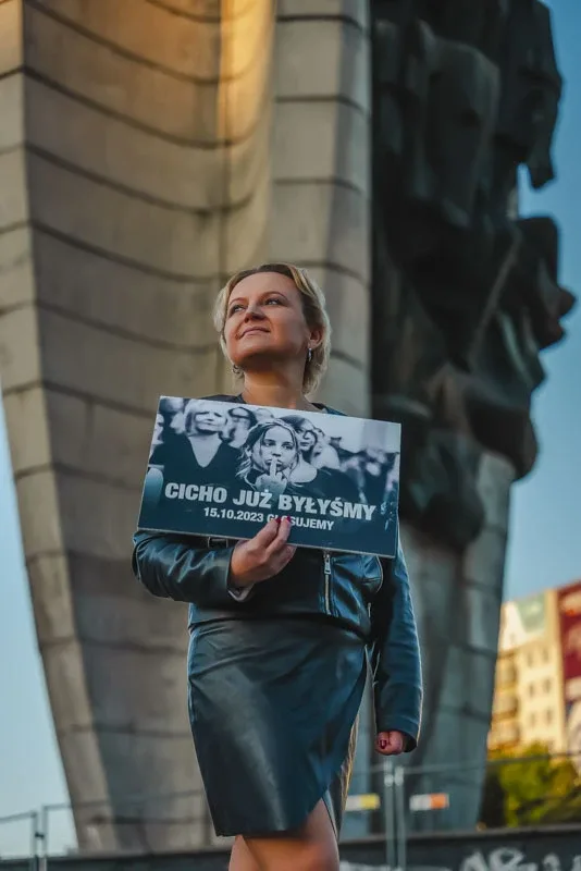 Plakaty "CICHO JUŻ BYŁYŚMY" w województwie mazowieckim (zdjęcia, wideo)