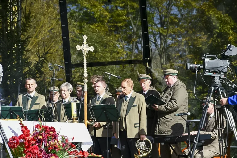 Dwudniowe święto leśników, myśliwych, rolników i jeźdźców (zdjęcia)