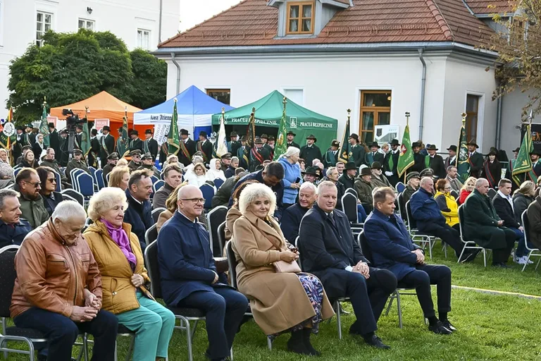 Dwudniowe święto leśników, myśliwych, rolników i jeźdźców (zdjęcia)