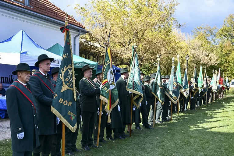 Dwudniowe święto leśników, myśliwych, rolników i jeźdźców (zdjęcia)