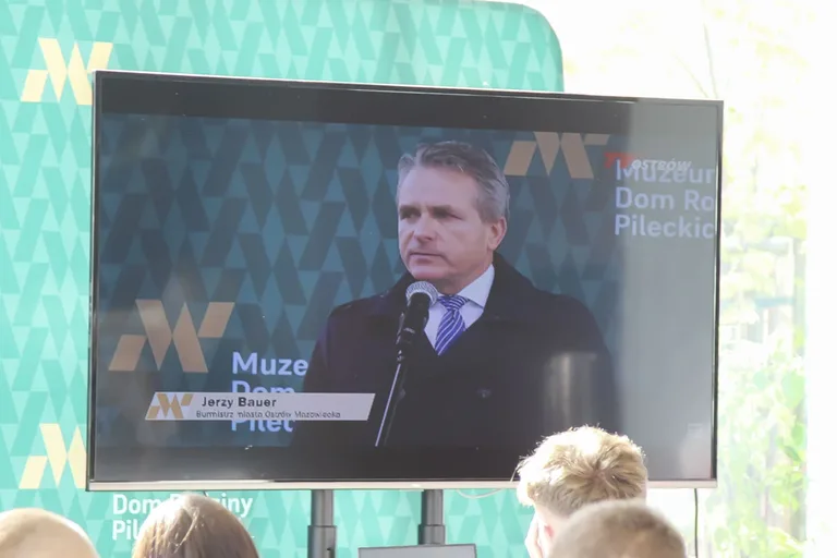 Muzeum Dom Rodziny Pileckich odwiedzają szkoły spod imienia Rotmistrza (zdjęcia)