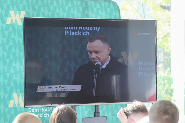 Muzeum Dom Rodziny Pileckich odwiedzają szkoły spod imienia Rotmistrza (zdjęcia)