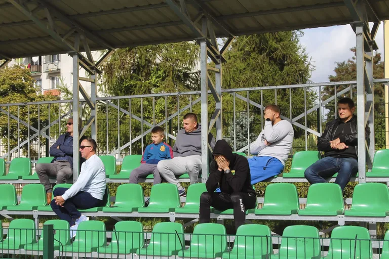 MKS Ostrowianka z rocznika 2011 wygrywa niedzielne spotkanie z Wkra Żuromin! (zdjęcia)