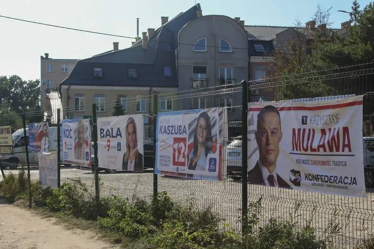 Kampania wyborcza w Ostrowi Mazowieckiej - tradycja spotyka nowoczesność (zdjęcia) 