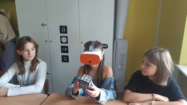 Mobilne Laboratoria Przyszłości - warsztaty w Szkole Podstawowej nr 2 (zdjęcia)