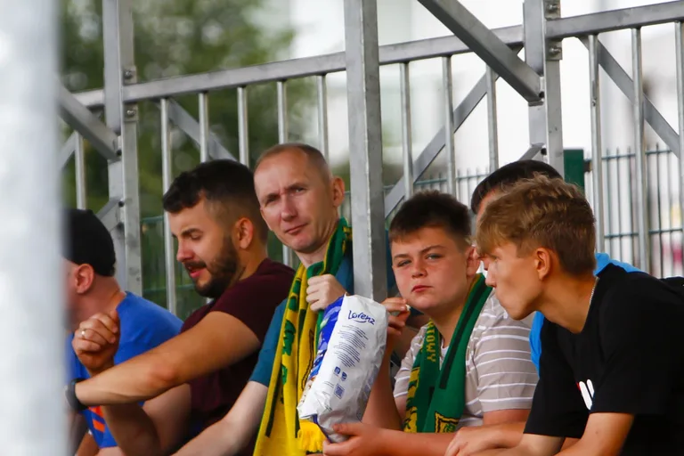 Mecz KS Ostrovia vs Wkra Radzanów (zdjęcia)