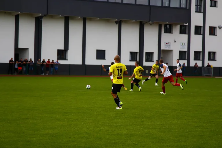 Mecz KS Ostrovia vs Wkra Radzanów (zdjęcia)