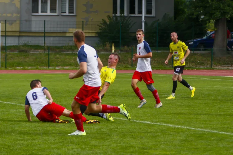 Mecz KS Ostrovia vs Wkra Radzanów (zdjęcia)
