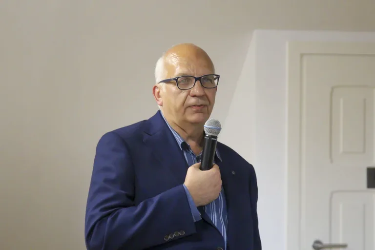 "Ostrowskie Opowieści" z prof. Jadwigą Sadowską oraz Jerzym Madzelanem (zdjęcia)