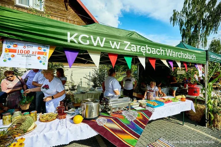 Dożynki w Bogutach-Piankach: dziękczynienie za plony i dobra zabawa (zdjęcia)