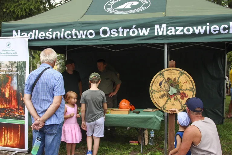 W Komorowie hucznie pożegnano wakacje (zdjęcia)