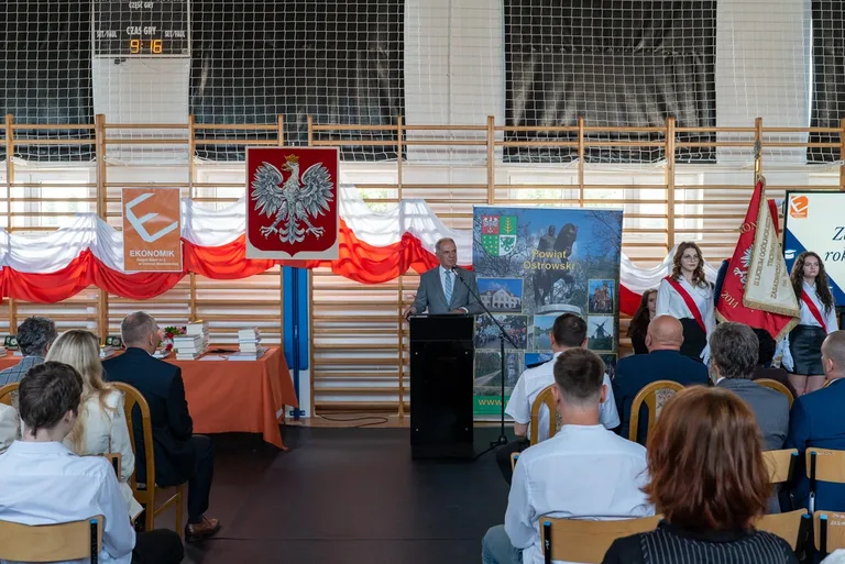 Ekonomik przywitał wakacje (zdjęcia)