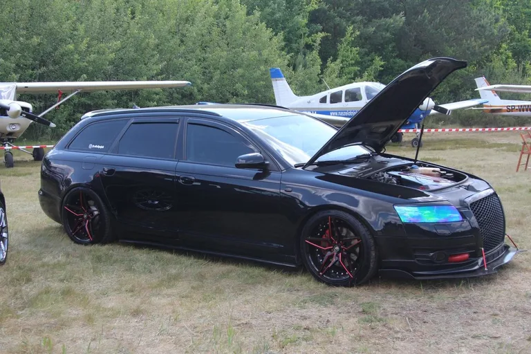 Rozkosz dla zmysłów! Lotnictwo, motoryzacja, drift i atrakcje dla dzieci na Dniu Dziecka w Grądach! (zdjęcia)