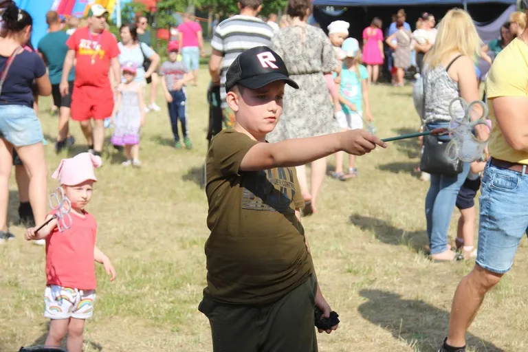 Festiwal Baniek Mydlanych - Zabawa dla wszystkich, magiczny widok dla każdego (zdjęcia)