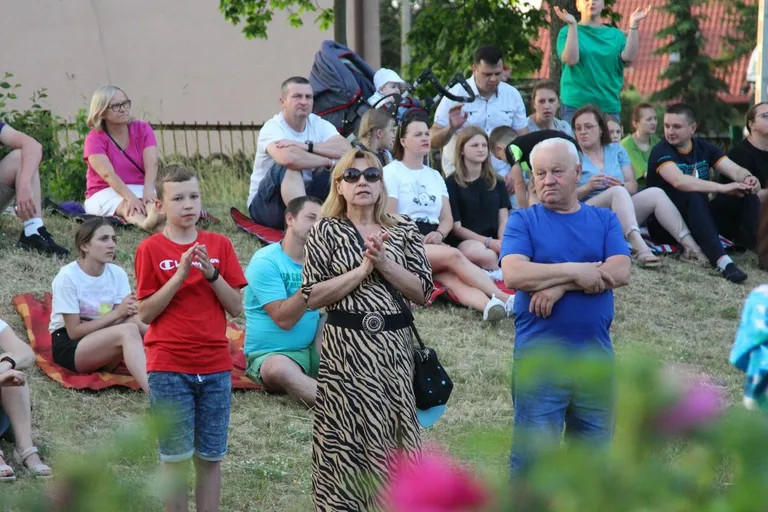 Koncert Uwielbienia - Zespół WierzTylko rozbudził duchową energię (zdjęcia, wideo)